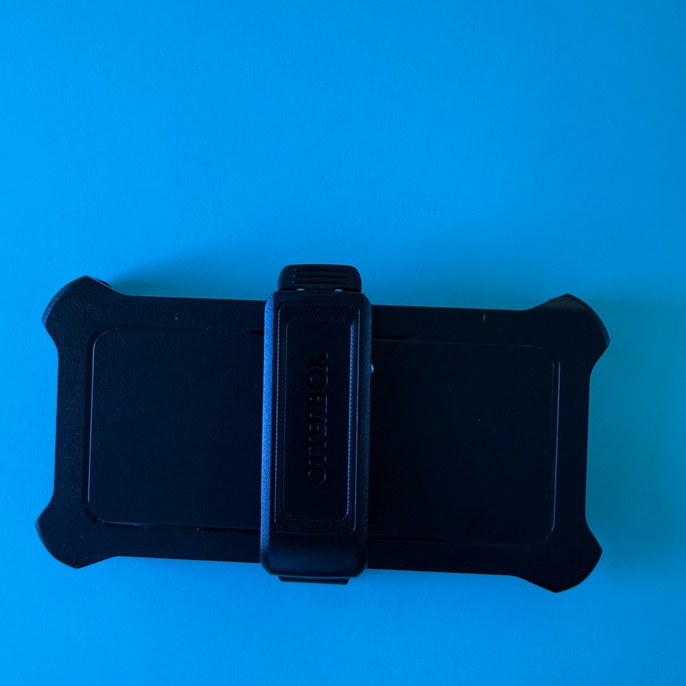 OtterBox Black iPhone 13/14/15 Belt Holster ONLY - Picture 12 of 13